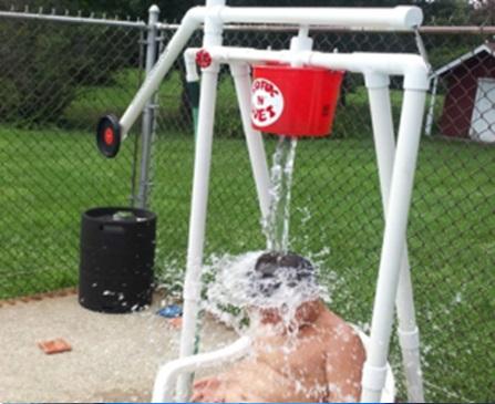 Dunk Tank Mini - atracciones acuáticas en Valencia